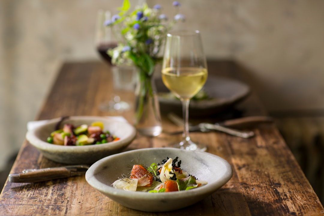 Wijn en spijs combinaties verbeteren elke culinaire ervaring