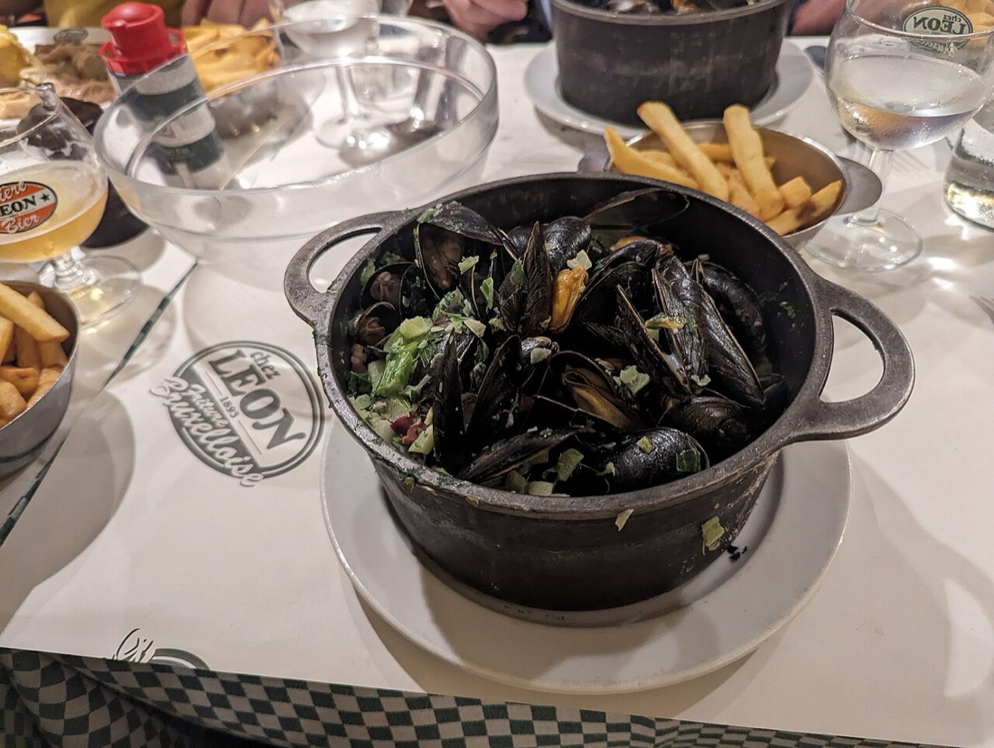 Moules-frites: Zeeuwse mosselen met knapperige friet